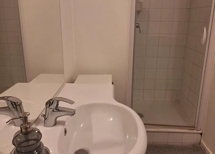 Hyper Centre Confortable 아파트